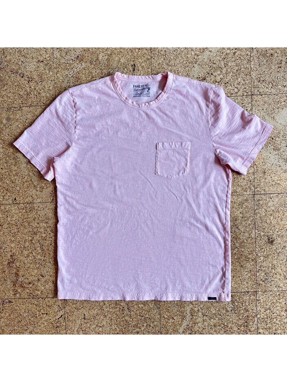 Faherty Sunwashed Organic Cotton Slub Pocket T-Shirt Men's Large Pink EUC